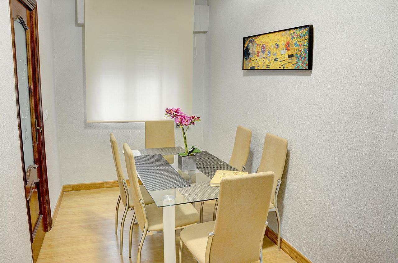 Apartamento Pureza Sevilla Exteriör bild