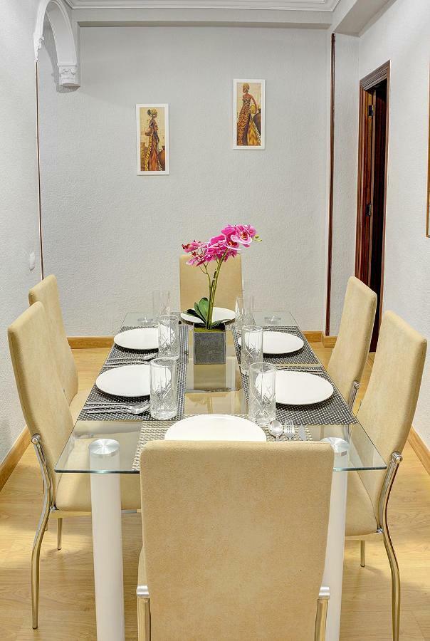Apartamento Pureza Sevilla Exteriör bild